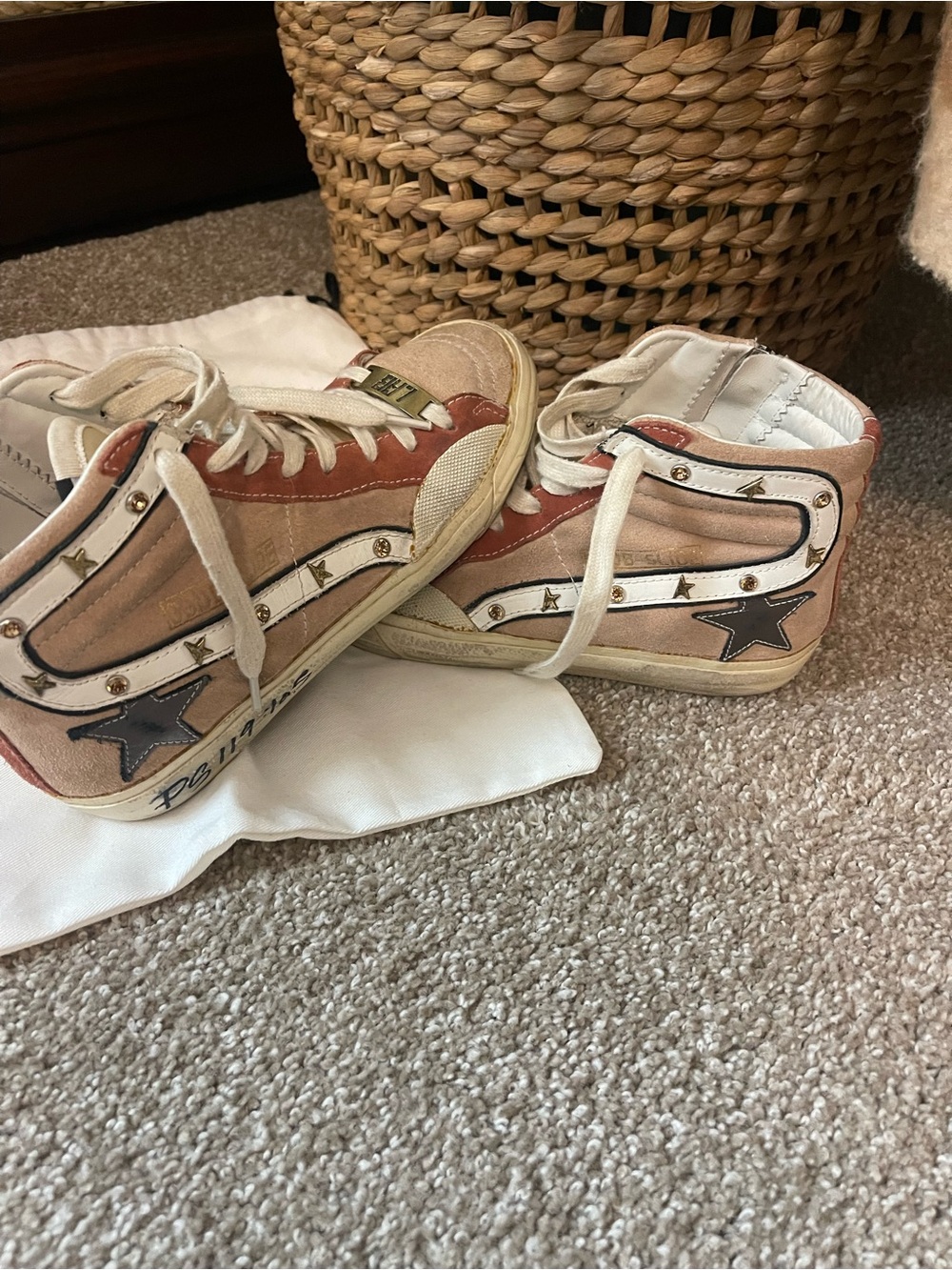 Golden Goose High-Top Star-Accent Sneakers in Beige and Pink